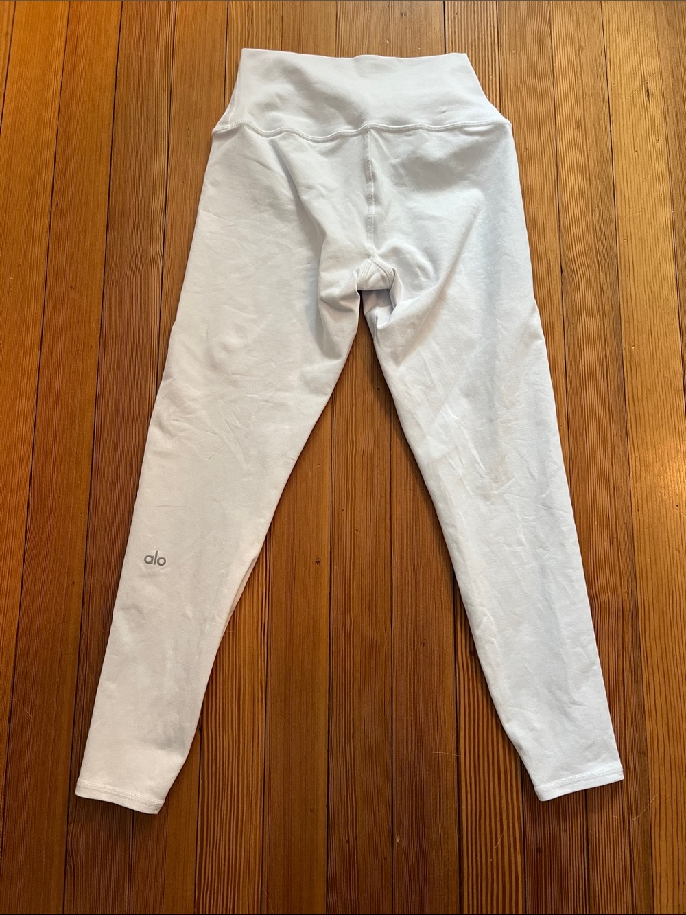 ALo yoga white leggings